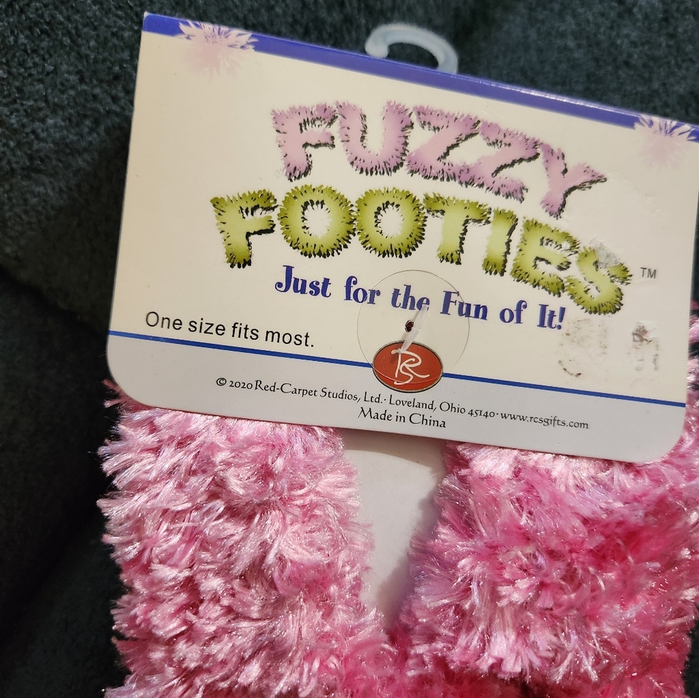 Pink Fuzzy Houseshoes